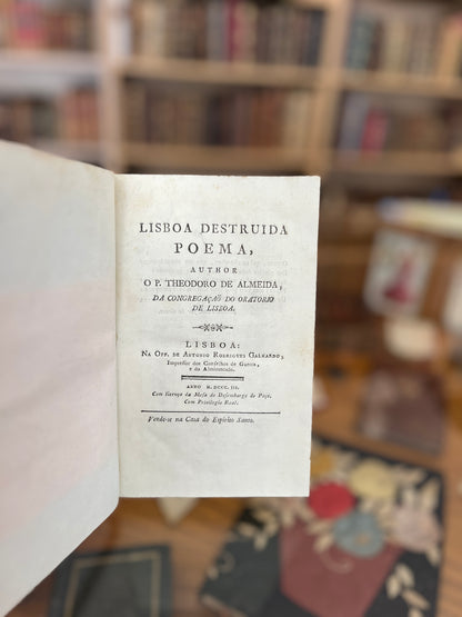 LISBOA DESTRUIDA POEMA